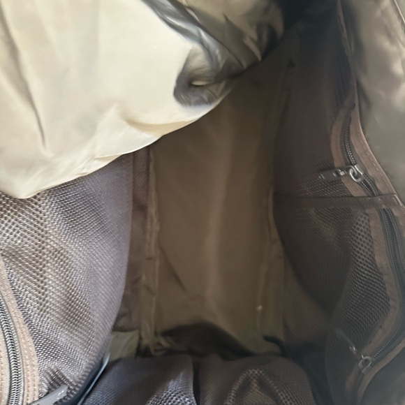 Buff Bunny Ultimate Duffel Bag - Picture 7 of 11